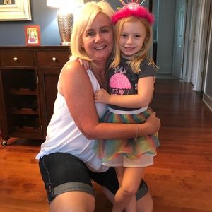 Meet your Posher, Carol